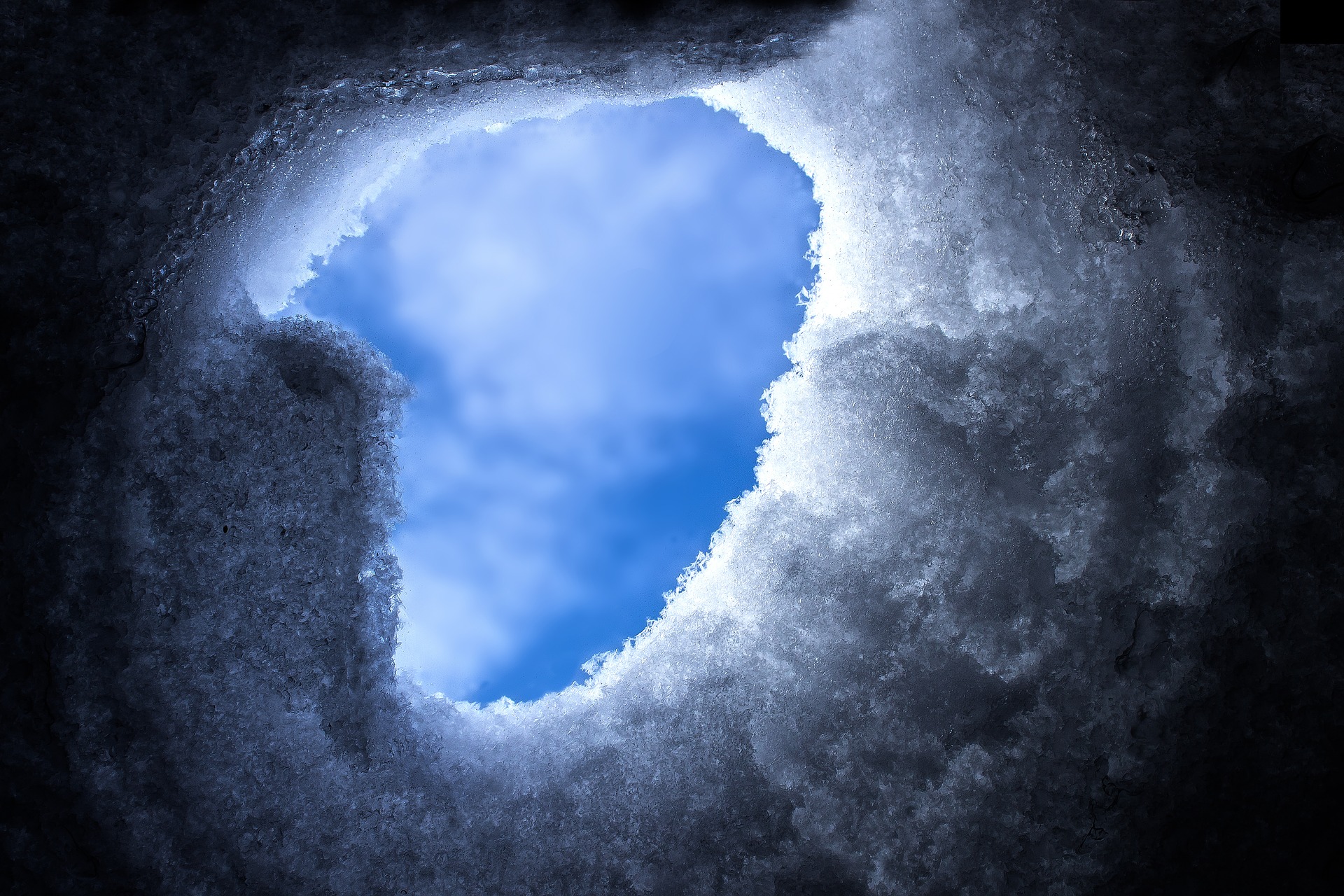 image of looking up at the sky through a hole, pixabay