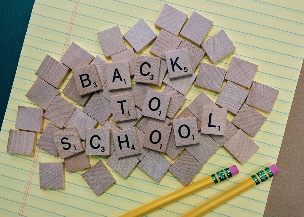 Back to School on tiles from pixabay
