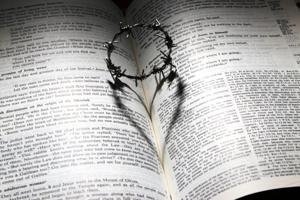Bible-with-throns-pixabay
