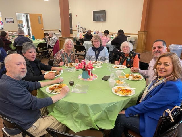 International Luncheon Table 2