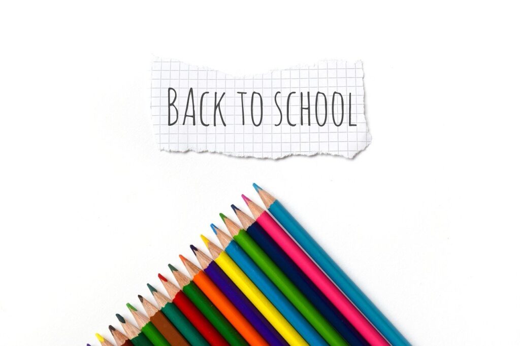 "back to school" with pencils, pixabay