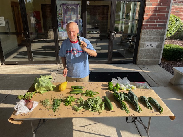 Member Bob on Fresh Food Night